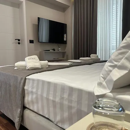 Apartment Reve