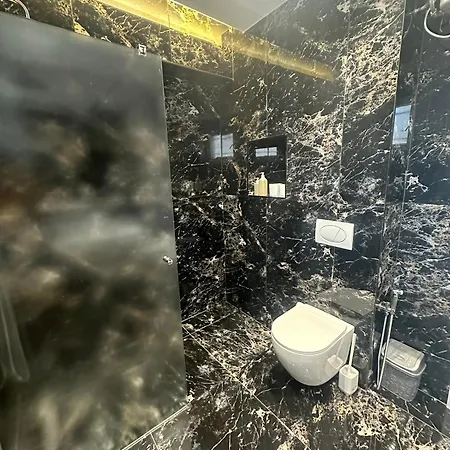 Reve Apartment *